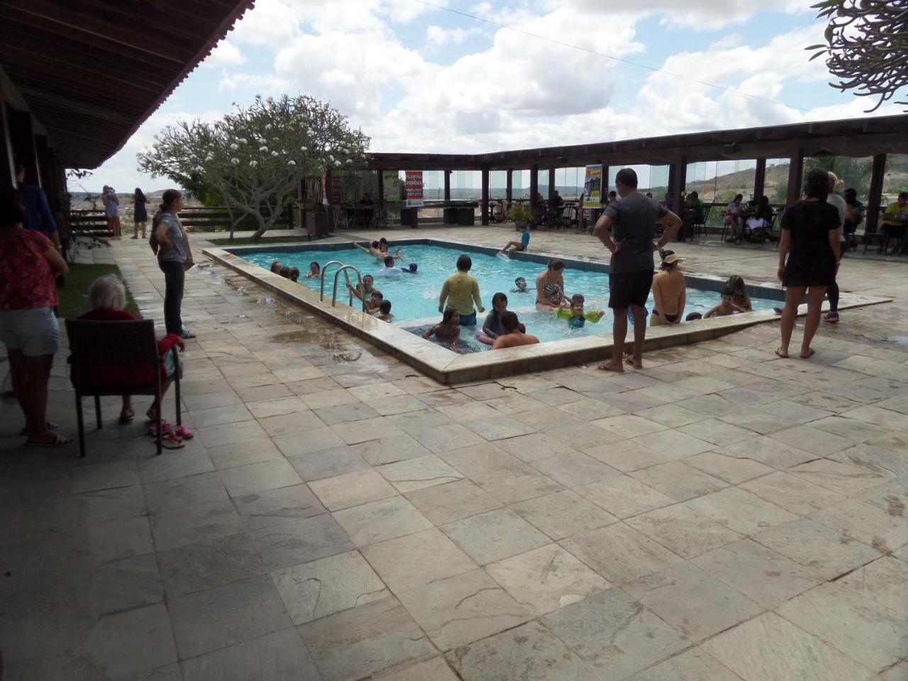 Ferienwohnung Flat Fazenda Monte Castelo-Ao Lado Da Piscina Gravatá Exterior foto